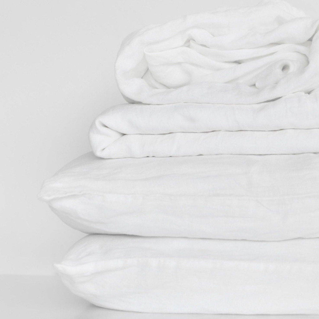 Luxurious White Linen Bed Sheet Set. King
